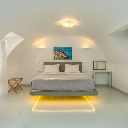 Central Fira Suites Екстер'єр фото